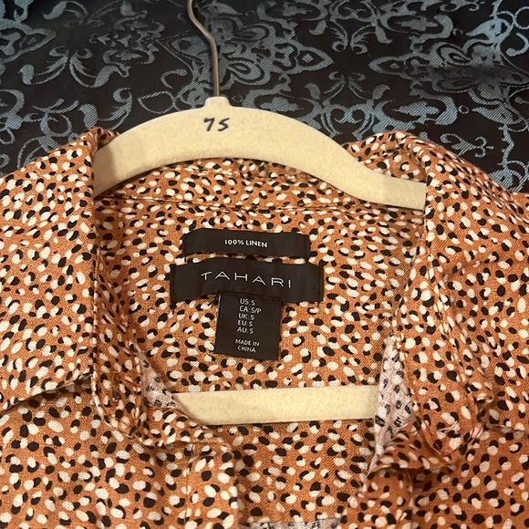 TAHARI Women’s Rust and White Patterned Linen Shirt, size small - Picture 8 of 9